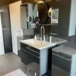 Sausal Villa *